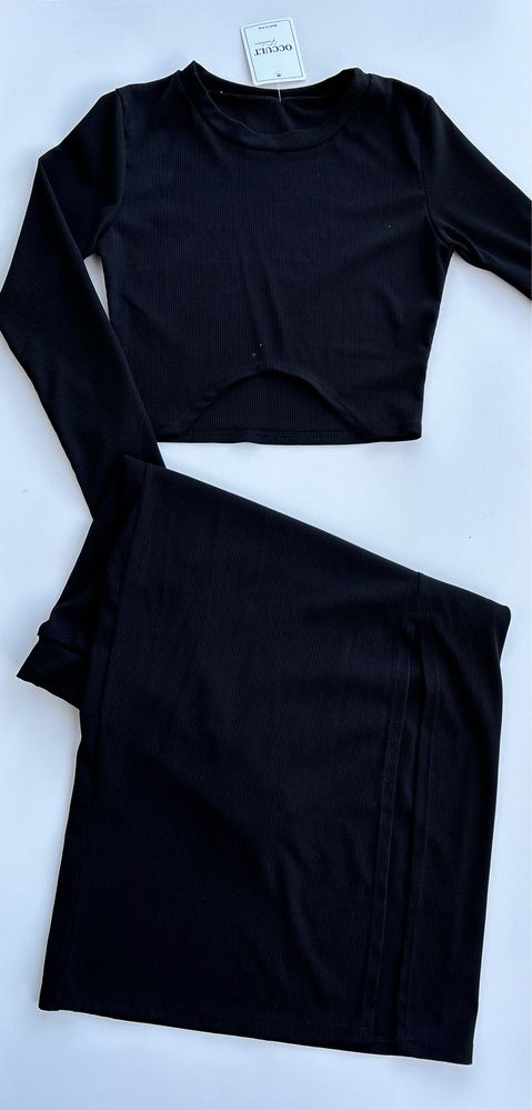 Roupa NOVA com etiqueta XS/S/M