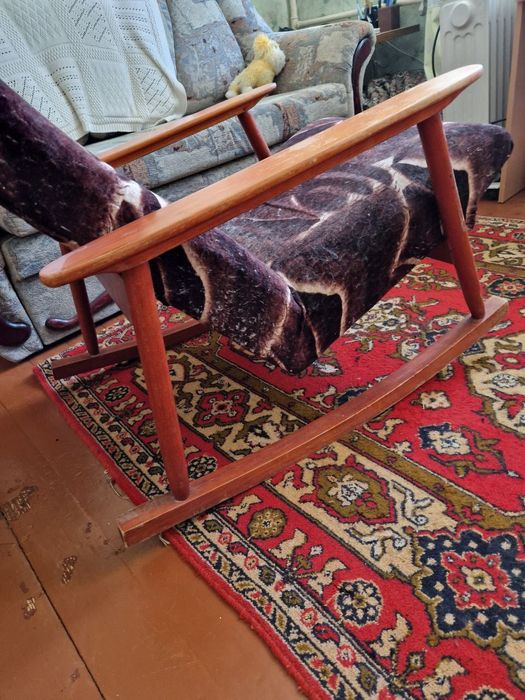 Кресло-качалка ретро, под реставрацию