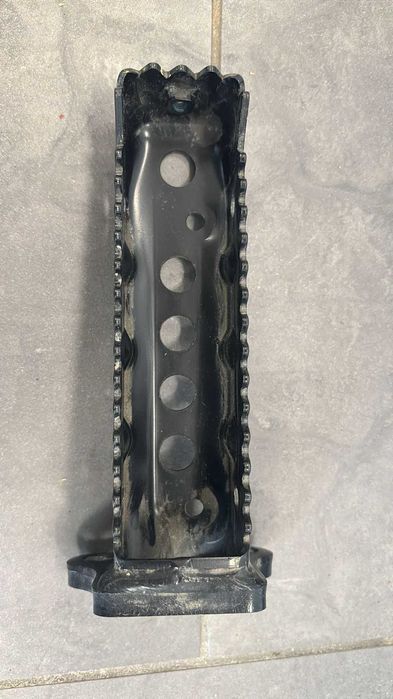 Podnóżek Stopień Suzuki LTR 450 [2132]