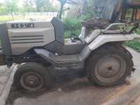 Трактор т-012