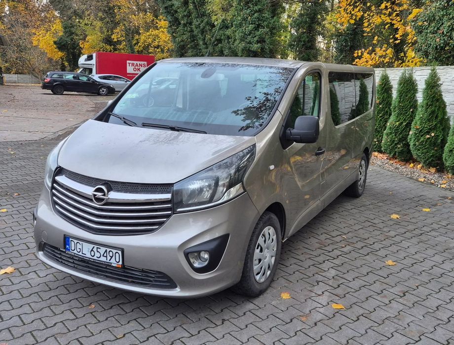 Opel Vivaro Salon  Polska L2H1 9-osobowy
