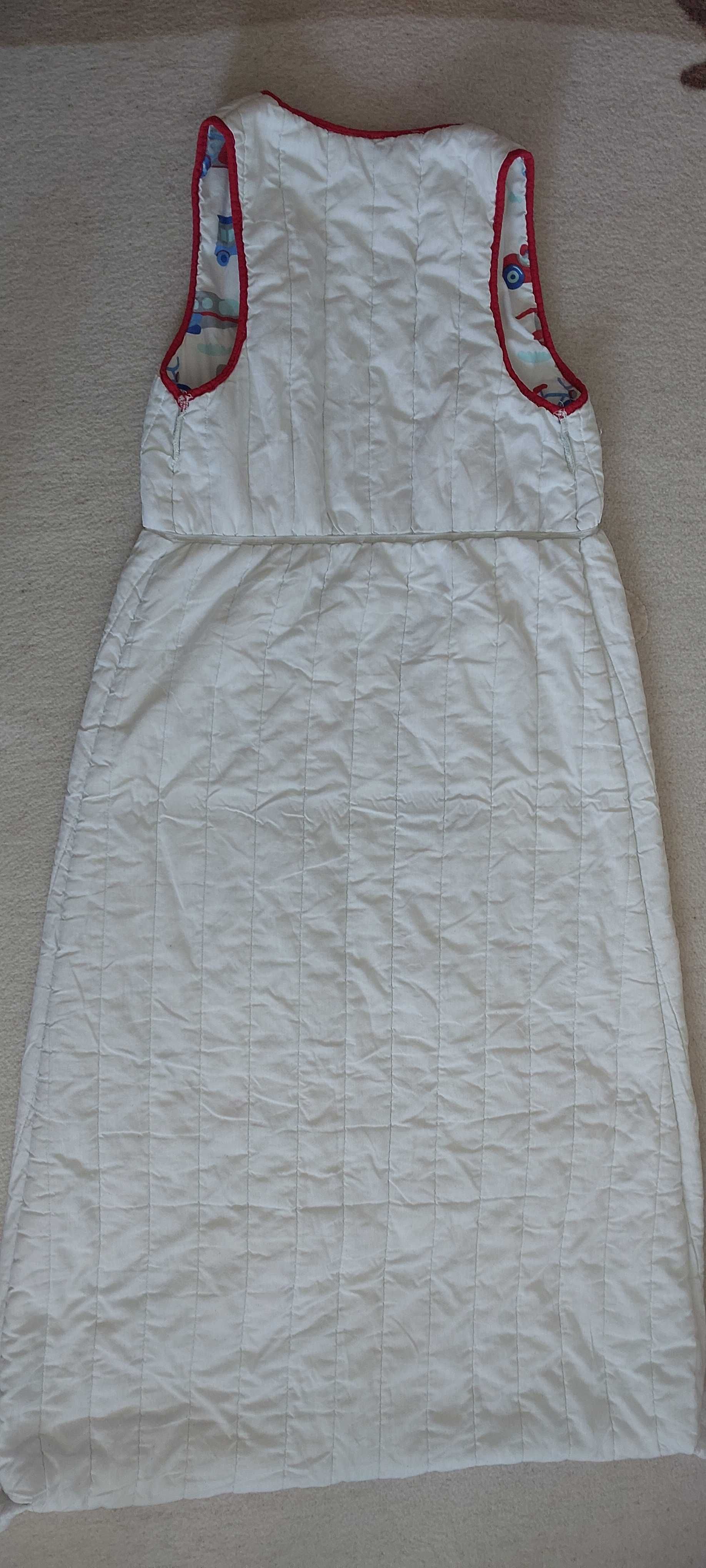 Śpiwór dziecięcy do spania rozmiar 140-146 cm ciepły, wzór: pojazdy