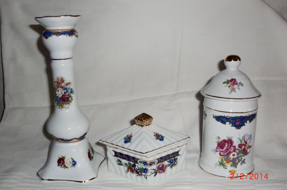 Peças de decoração em porcelana