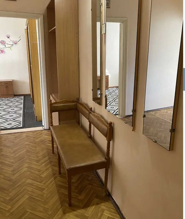 1 кімнатна квартира в центрі, сталінка