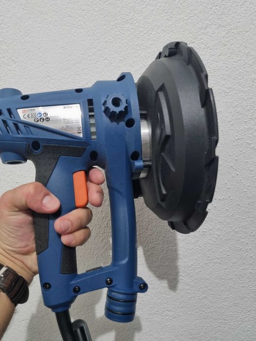 Lixadora DEXTER 750W - Praticamente nova (Só usada 1 vez)