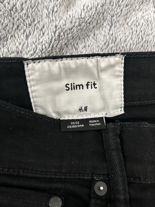 Czarne dżinsowe spodnie H&M slim fit 33/32