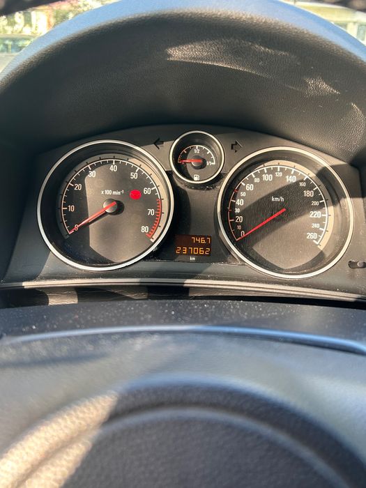 [REZERWACJA] Opel Astra H GTC 1.8 140KM