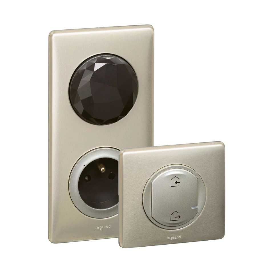 Celiane with Netatmo Legrand 067770 - zestaw startowy TYTANOWY