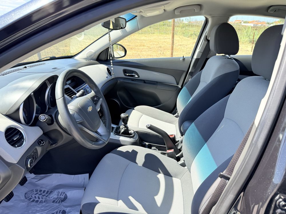 Chevrolet CRUSE LS BI-Fuel (GPL) - ( desde 115€/mês financiamento)