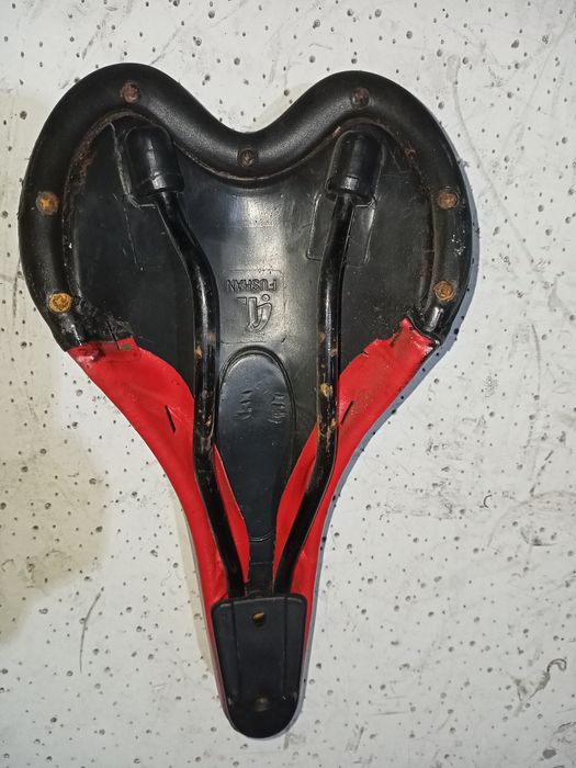 Сидение/сидушка/седло на велосипед