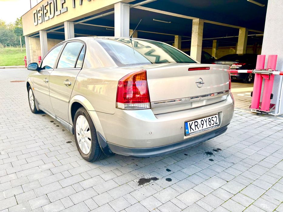 Opel Vectra > 2.2 Diesel > 2003 > Automat > Klima > Bogate wyposażenie