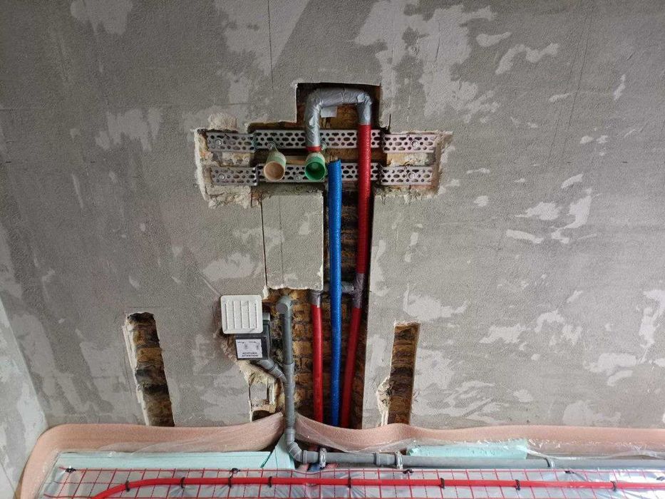 Монтаж сантехніки та опалення . FixDrop команда якій довіряють труби )