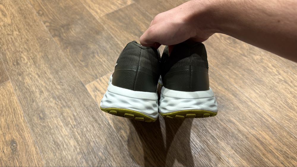 Кроссовки Nike Revolution 6, размер 46