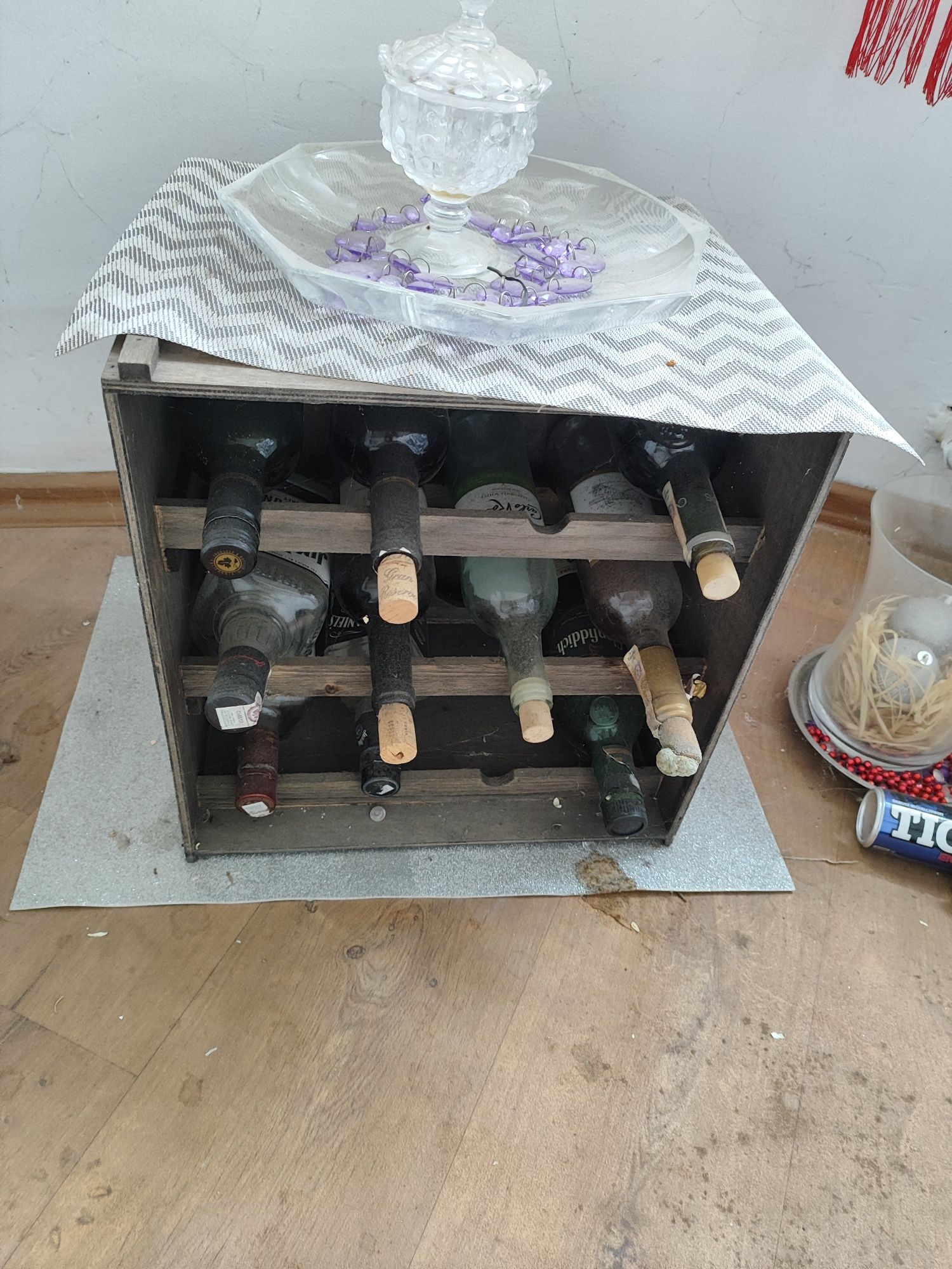 Szafka regał stojak na butelki na wino