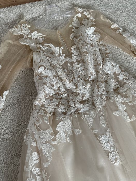 Suknie ślubne  42-46 rozmiar