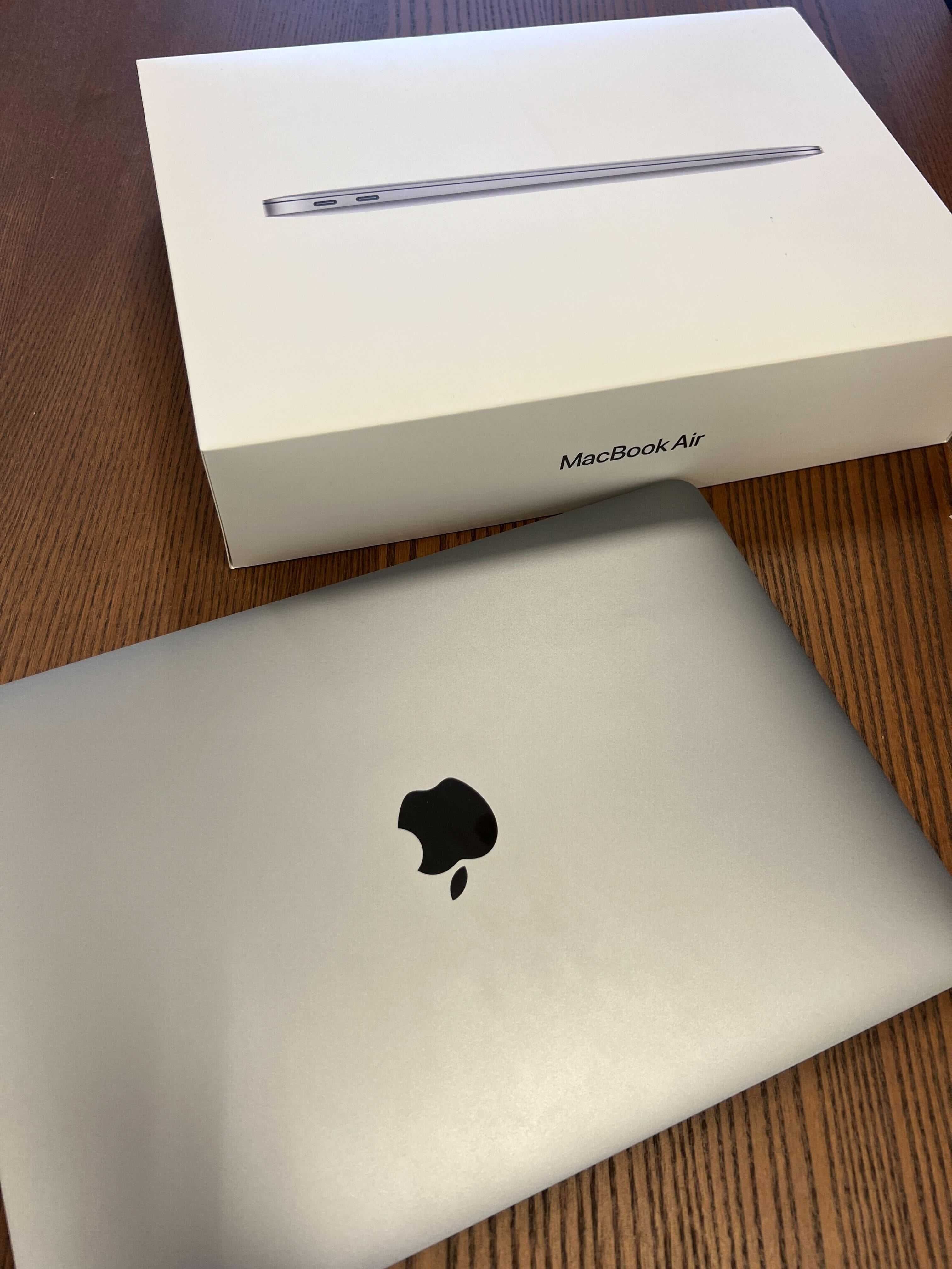 Apple - MacBook Air 13 Apple M1 8GB/256GB [2021] - Space Grey-c/ caixa