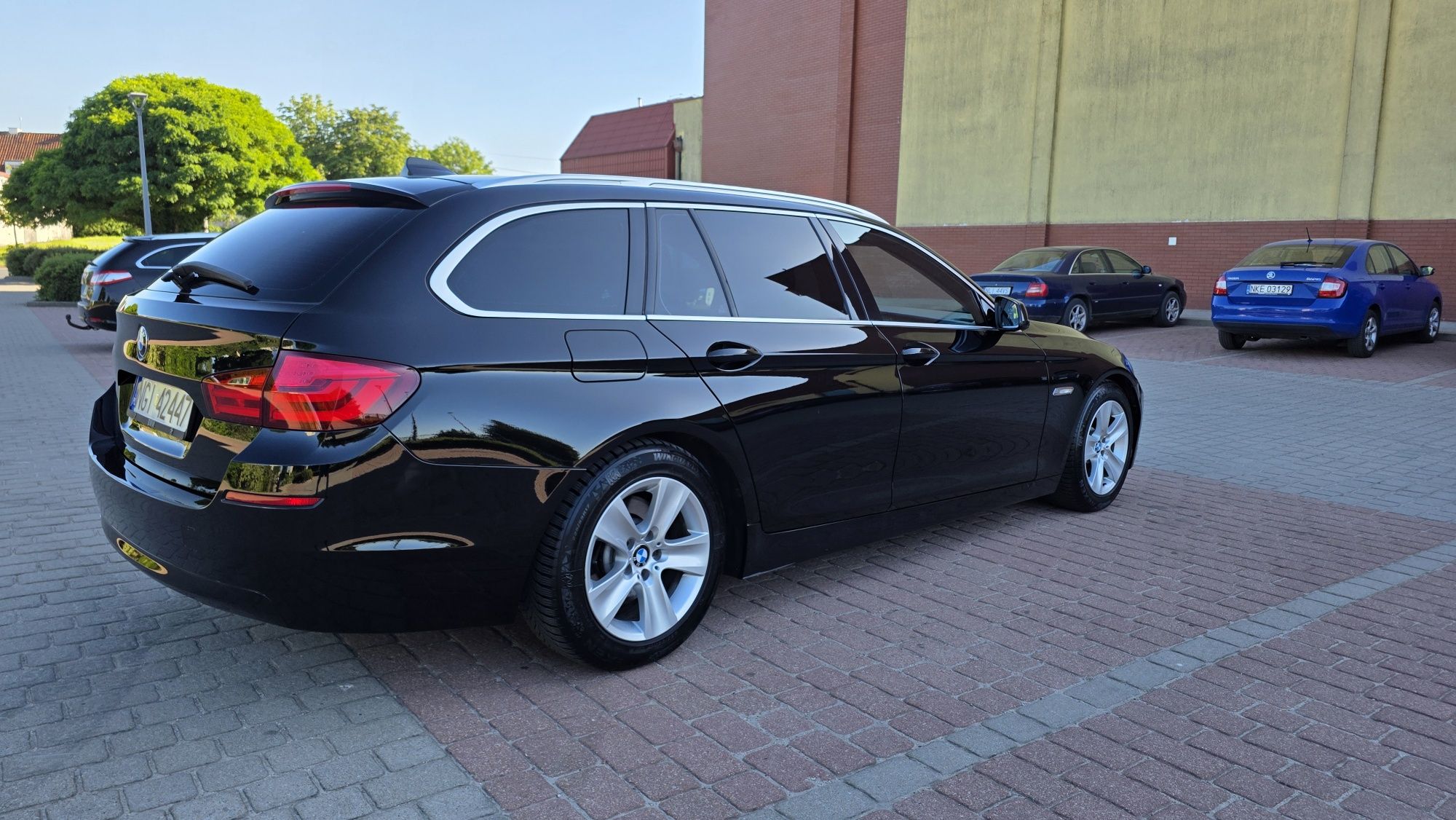 Bmw 5 f11 rok 2011 silnik 2.0 diesel doinwestowana ładna zamiana