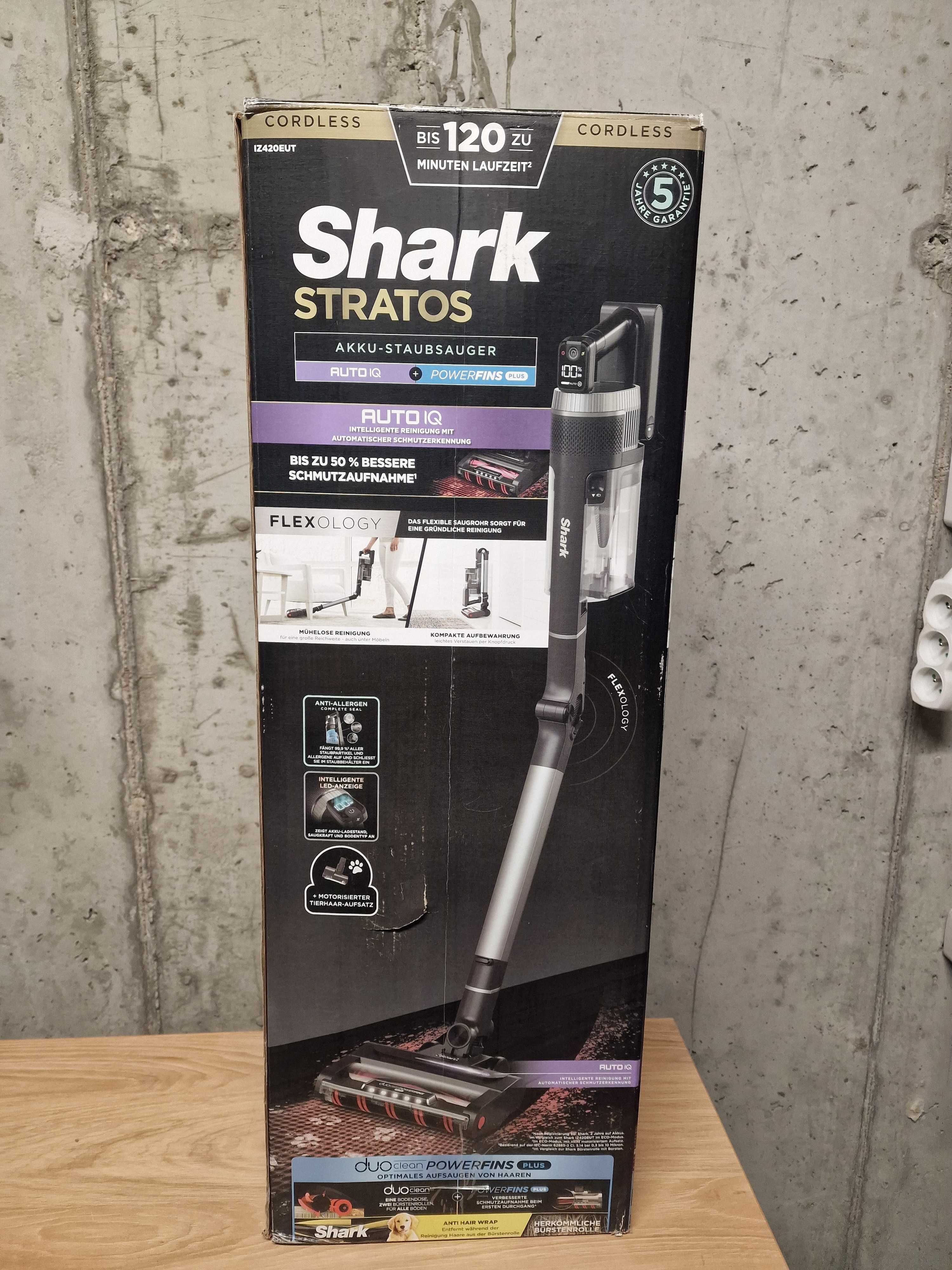 Odkurzacz pionowy Shark Stratos IZ400EU