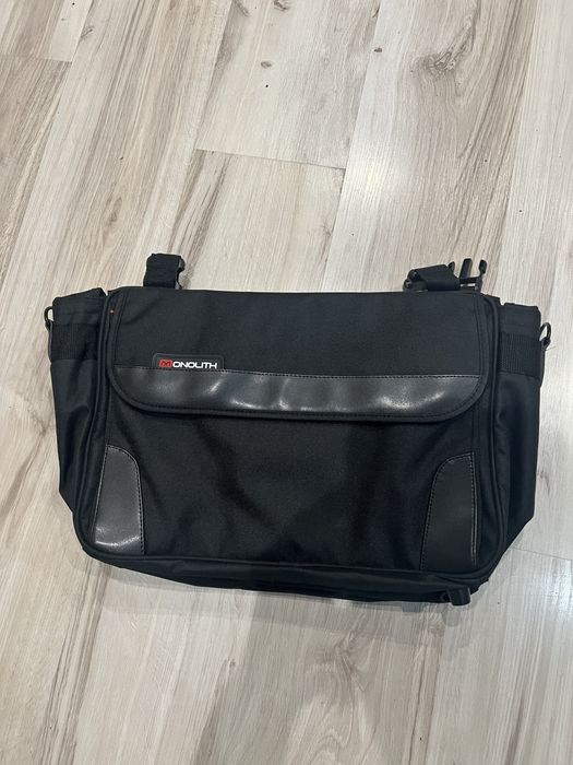 Torba pilotka na laptopa 15.6