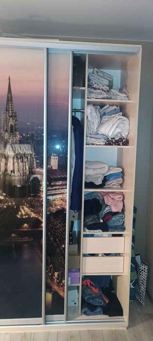 Продам шафу купе у відмінному стані