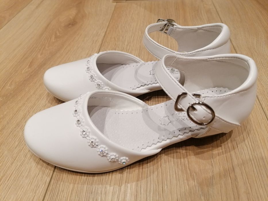 Buty komunijne Badoxx rozm. 32