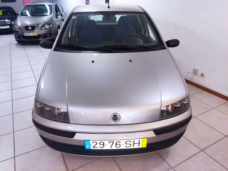 Fiat Punto CAIXA Automática