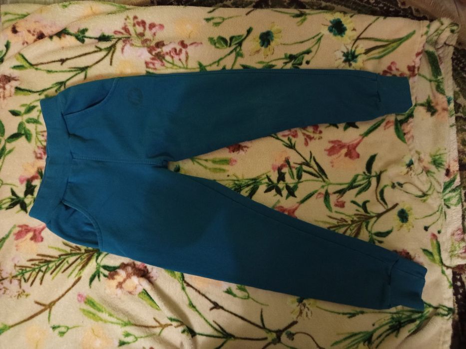 Sprzedam spodnie Mrofi rozmiar 116