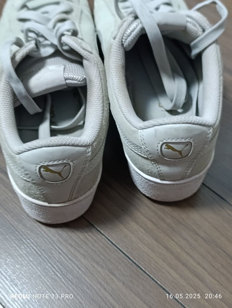 Puma кросівки  39 розмір..