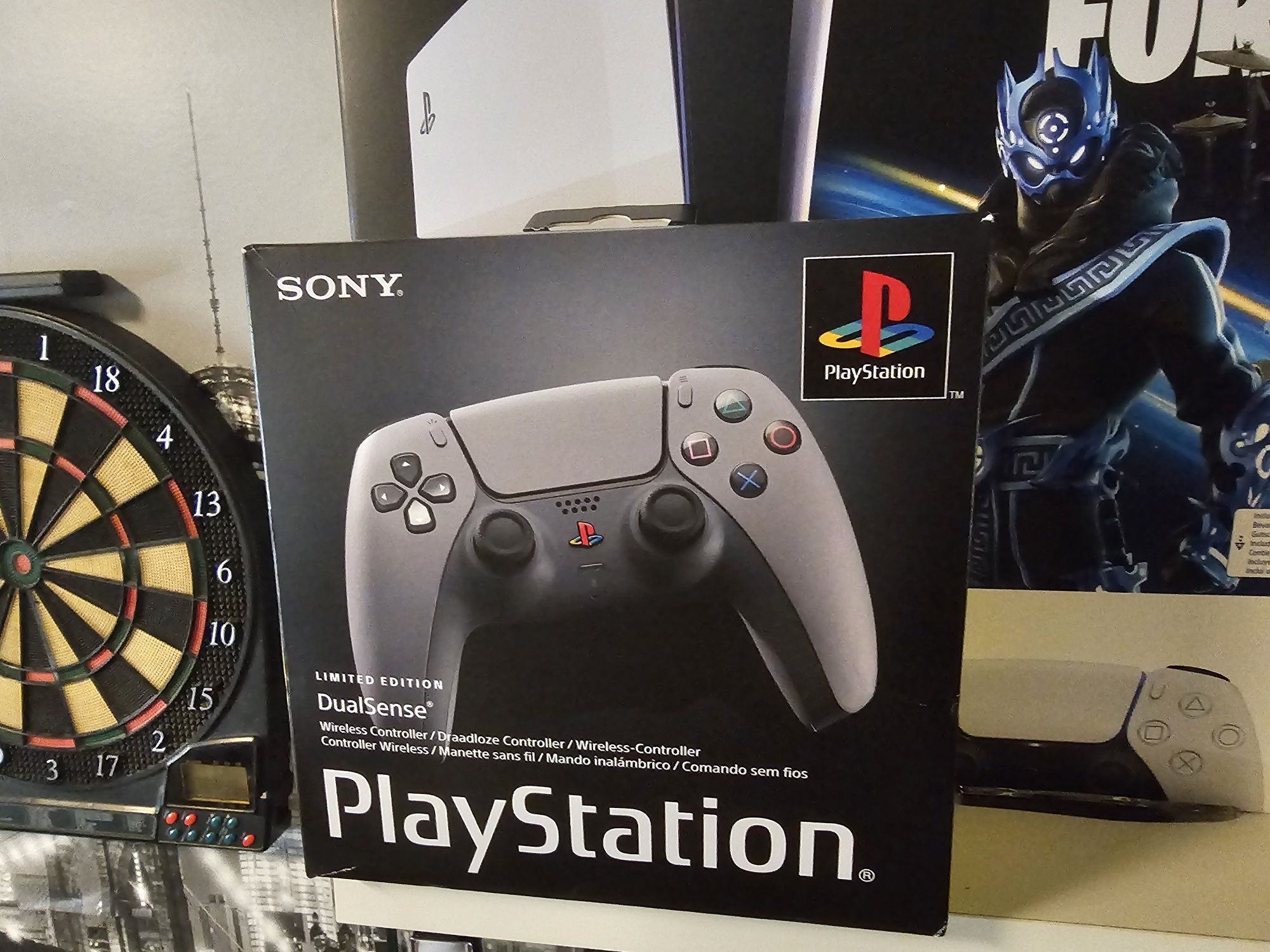 PS5 comando 30 Anos novo a estrear