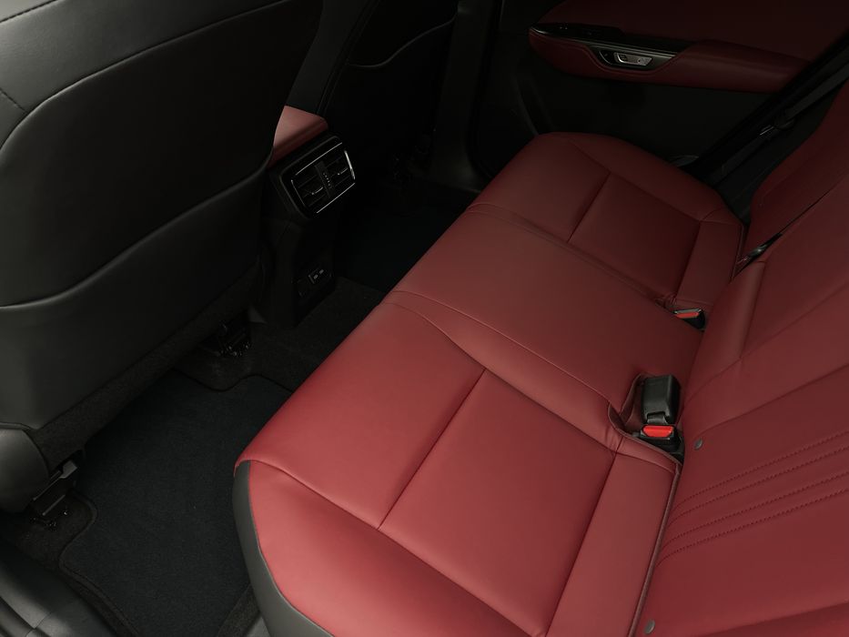 LEXUS NX250 2024 14 тыс км