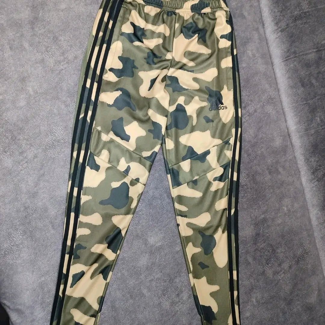 Спортивні штани adidas Tiro 19 AOP ESS Camo Athlet