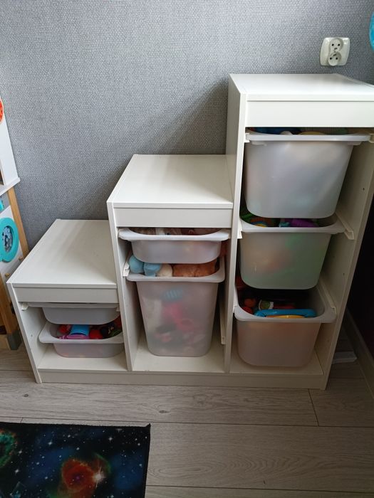 Regał schodkowy, regał ikea , rama, regał trofast