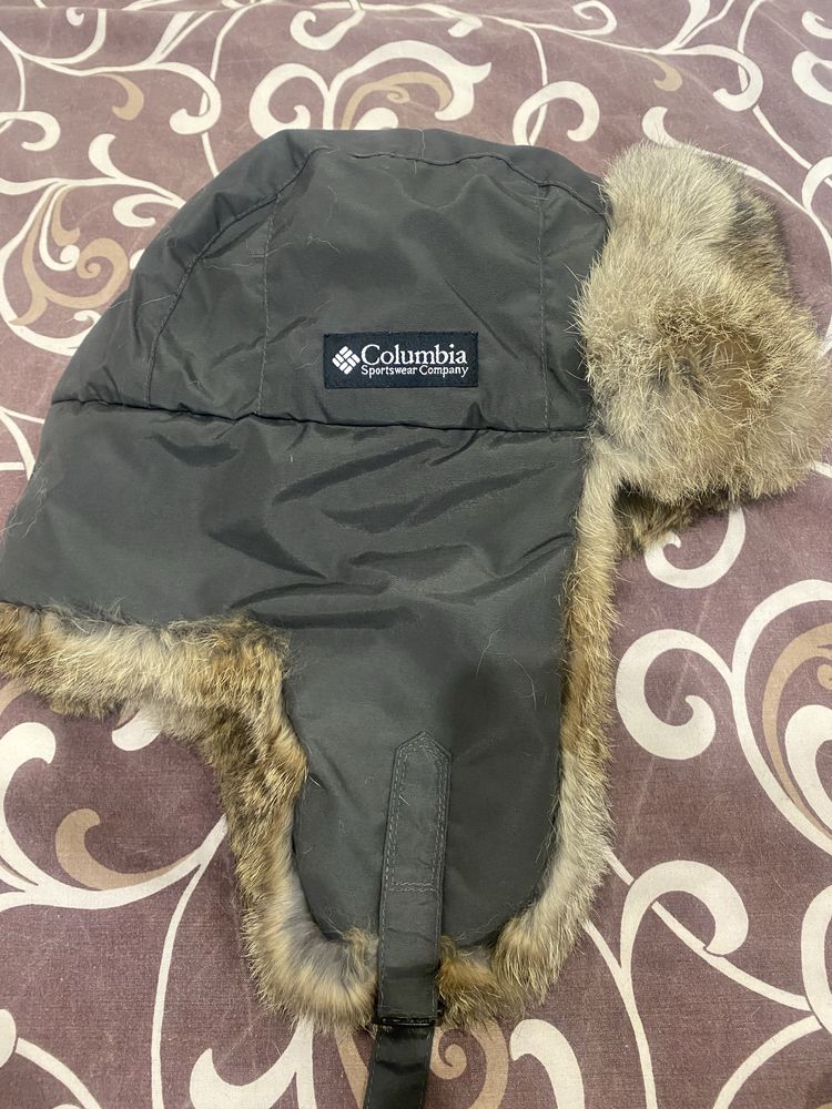 Продам очень теплую шапку Ушанку  Columbia