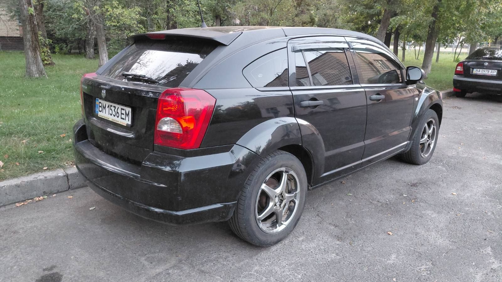 Продам Додж калибр 1.8