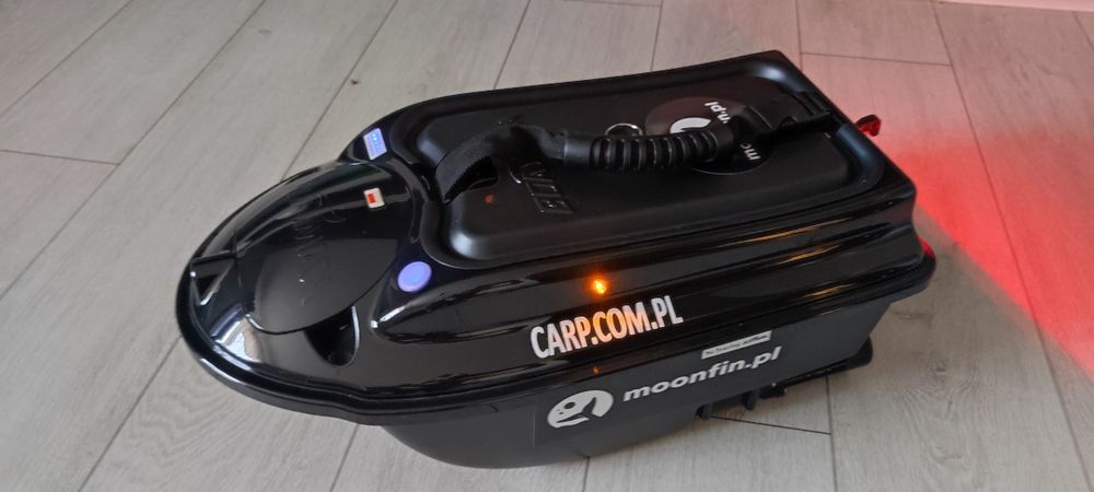 Łódka Zanętowa Boatman Actor Plus GPS