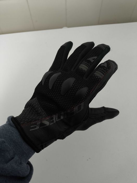 Luvas DAINESE Karakum Ergo-Tek Black (tamanho M)