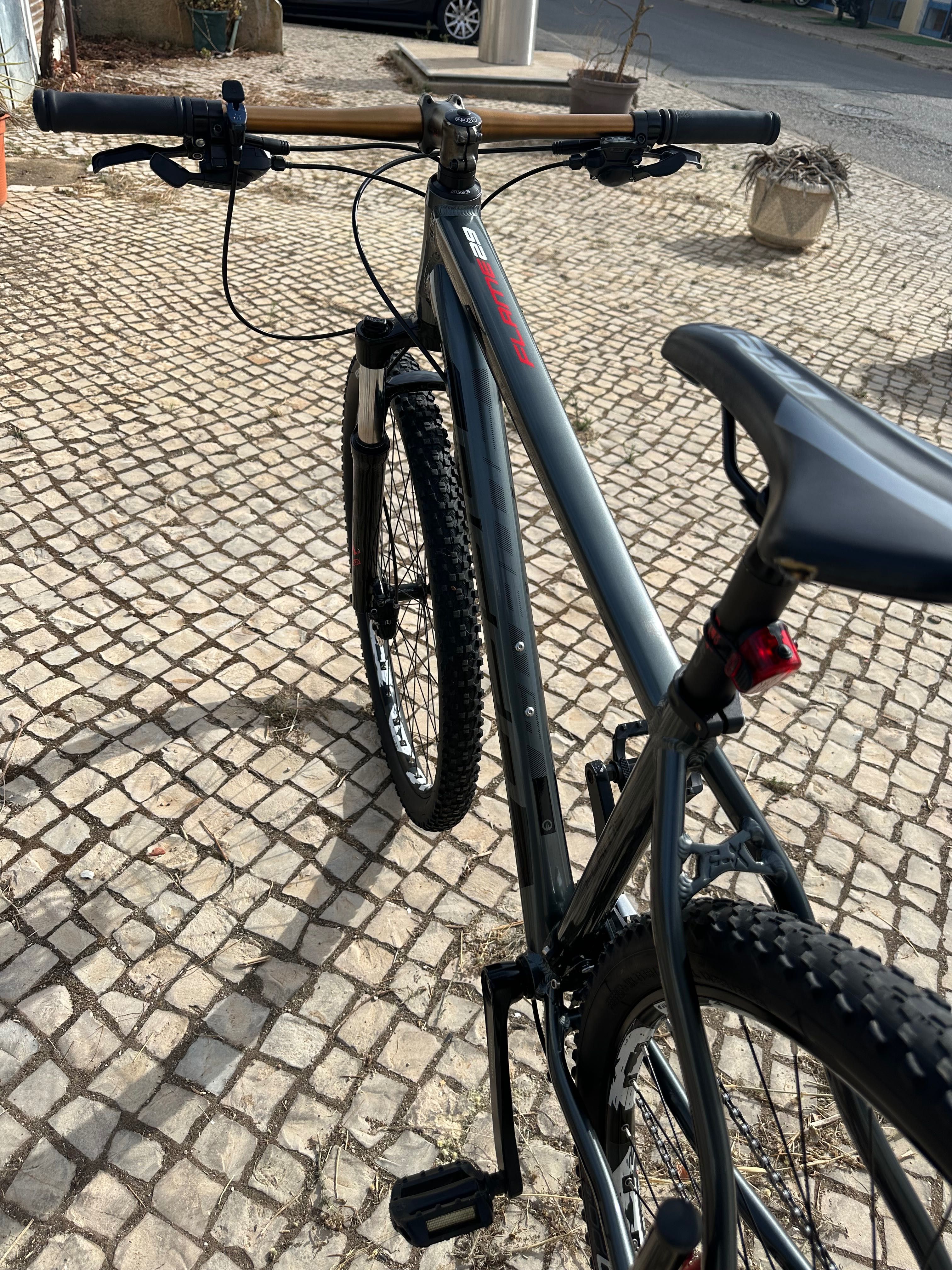 Bicicleta deed roda 29