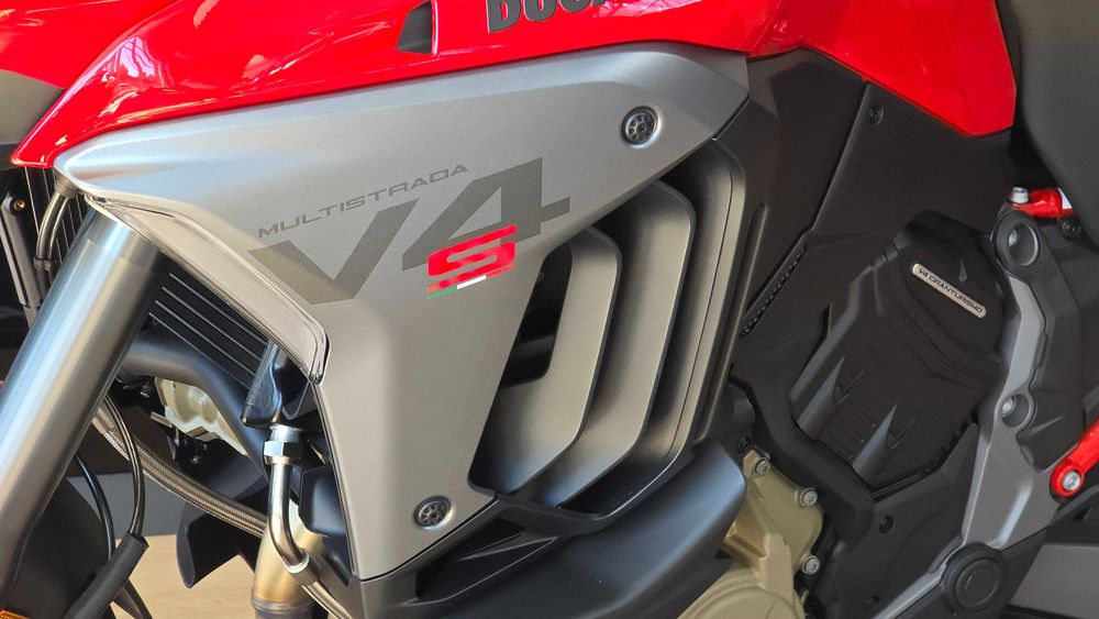 Ducati Multistrada V4 S TRAVEL&RADAR 2025