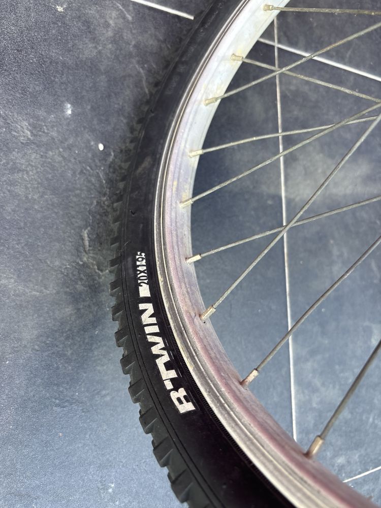 Bicicleta crianca vermelha