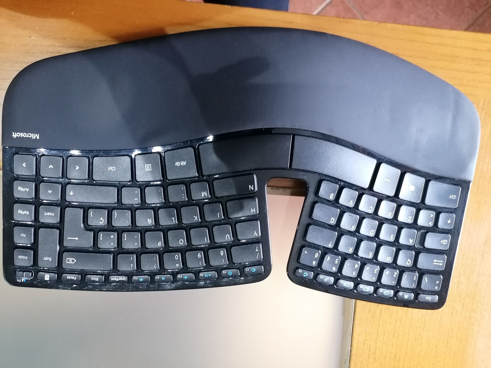 Teclado ergonómico + rato + teclado numérico