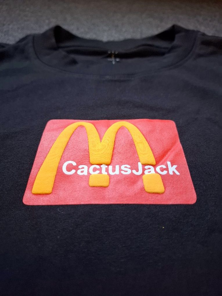 Travis Scott X McDonald's Sesame II T-shirt Black/Red-Rozmiar S