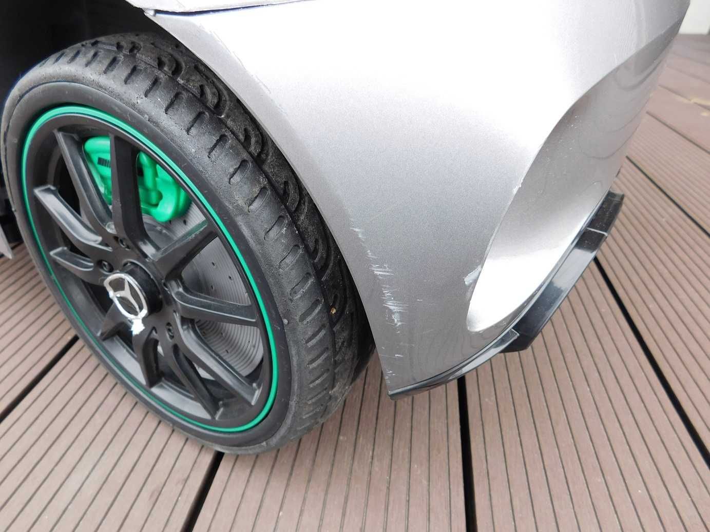 Mercedes AMG GT4 licencjonowany samochód elektryczny dla dzieci