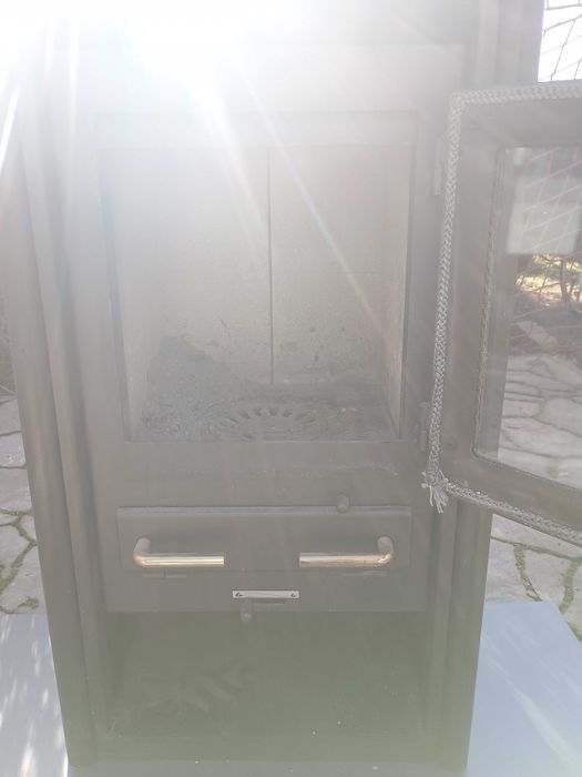 Kominek ,używany stan bardzo dobry plus blacha