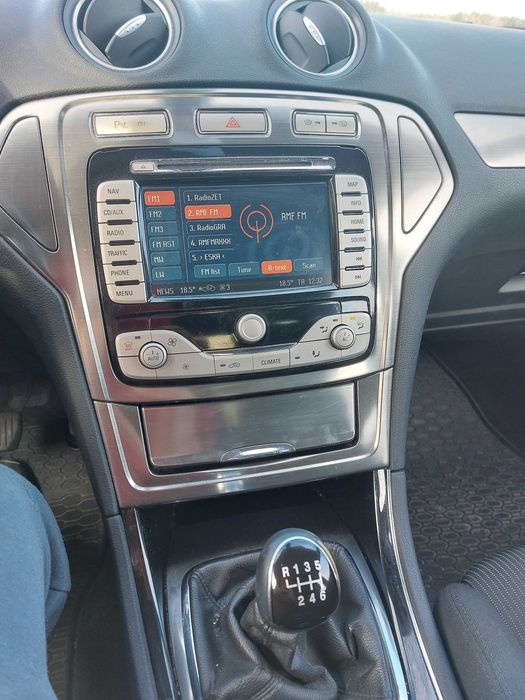 Ford Mondeo 2010r  2.0 tdci 140km