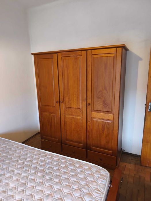 Mobília quarto impecável