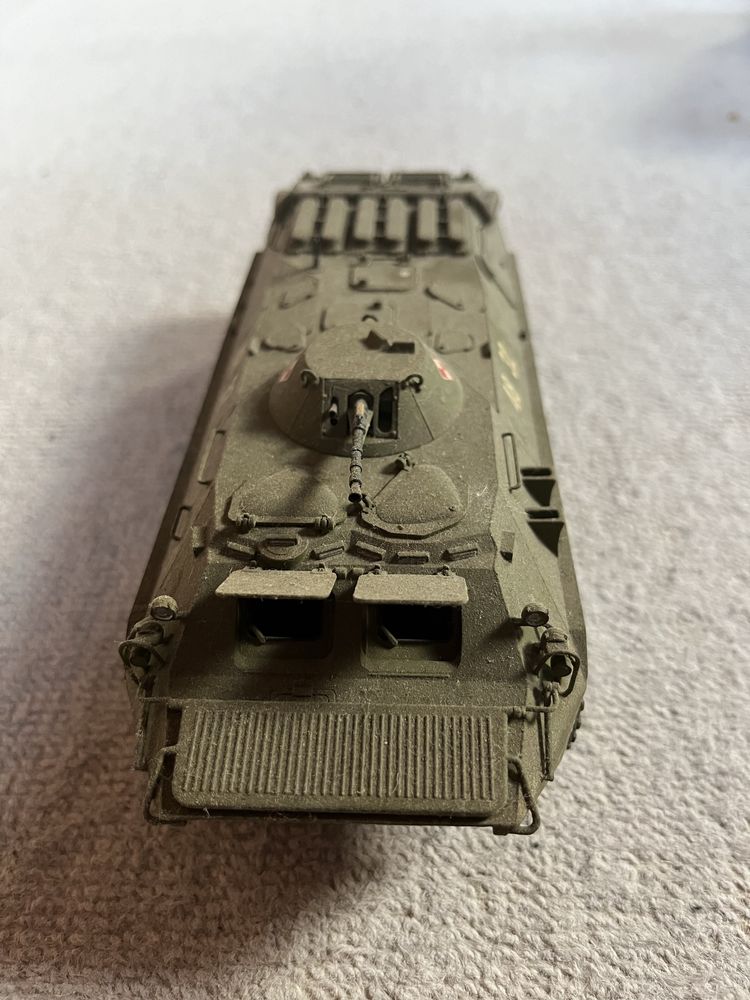 Model BTR-80 skala 1:35