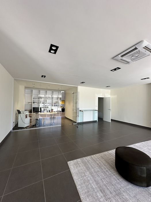 Коммерческое помещение с ремонтом, Морская Симфония, Аркадия, парковка