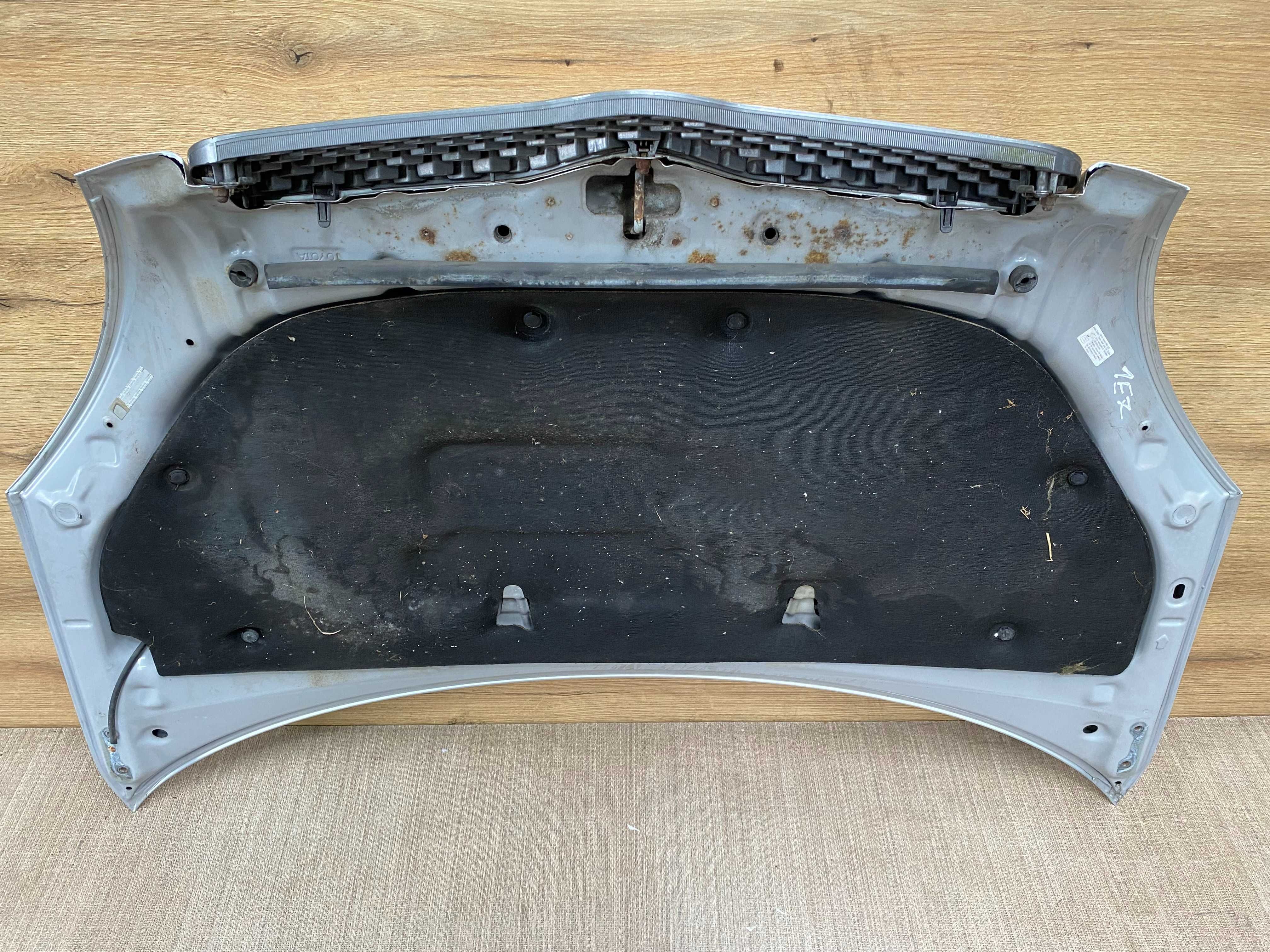 Maska Toyota Yaris I Lift kolor 1e7