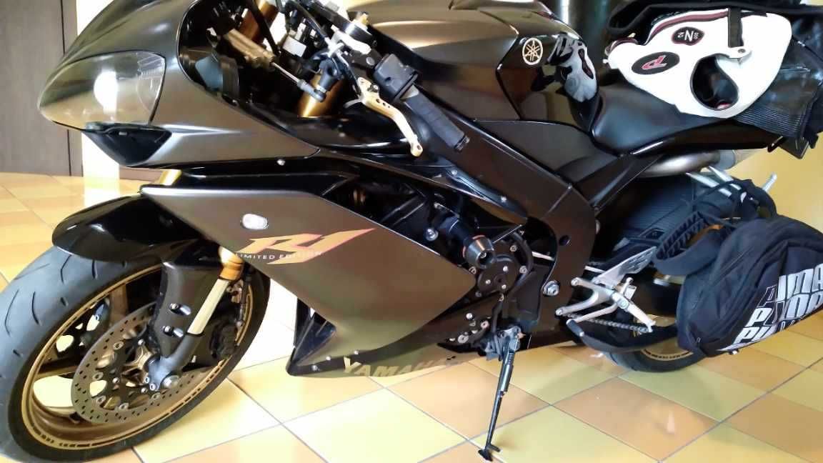 Yamaha R1 RN20 Piękna Mały Przebieg