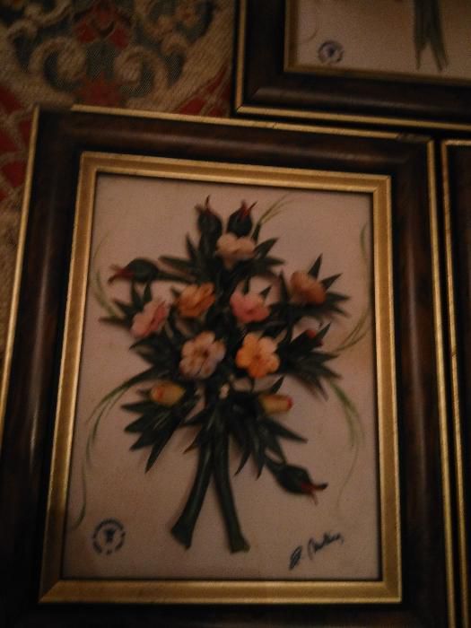 5 quadros em relevo de flores